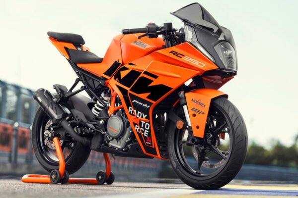 KTM RC 390 भारत में नई रेसिंग बाइक
