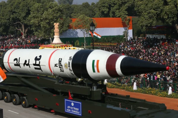 अग्नि-1 और पृथ्वी-2 मिसाइल परीक्षण की लाइव तस्वीर