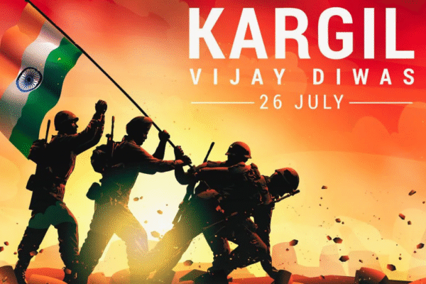 26वां कारगिल विजय दिवस: राजनाथ सिंह और CDS ने वीर सैनिकों को दी श्रद्धांजलि 26वां कारगिल विजय दिवस पर श्रद्धांजलि समारोह