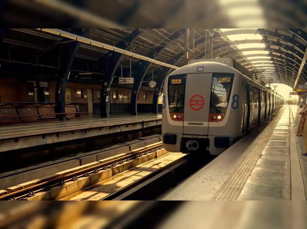 Delhi Metro Fare Hike 2025 नया किराया 11₹ से 64₹ तक
