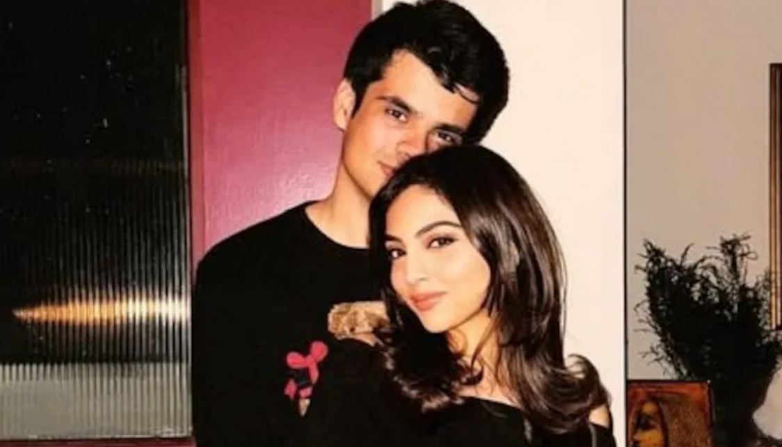 प्रियंका गांधी के बेटे रेहान वाड्रा की सगाई अवीवा बैग से, दोनों परिवारों ने दी मंजूरी।