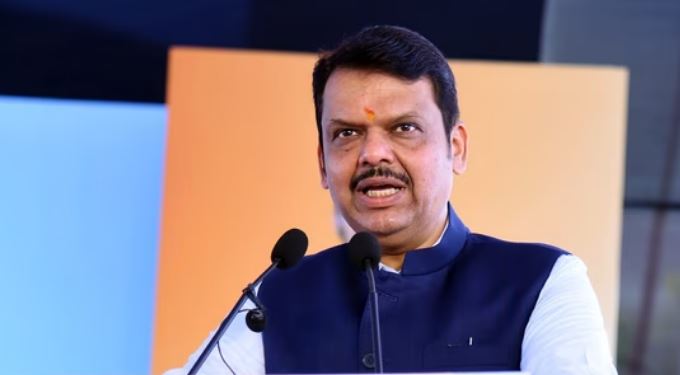 सुनेत्रा पवार महाराष्ट्र की नई डिप्टी CM, फडणवीस का समर्थन