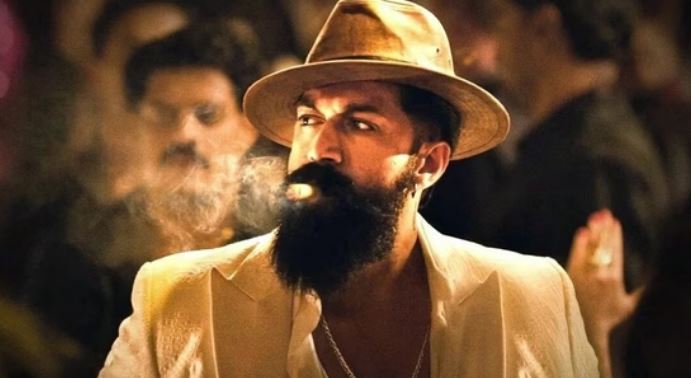 टॉक्सिक फिल्म की नई रिलीज डेट 4 जून 2026